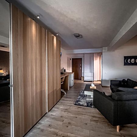 Ferienwohnung Shiro Bukarest Exterior foto