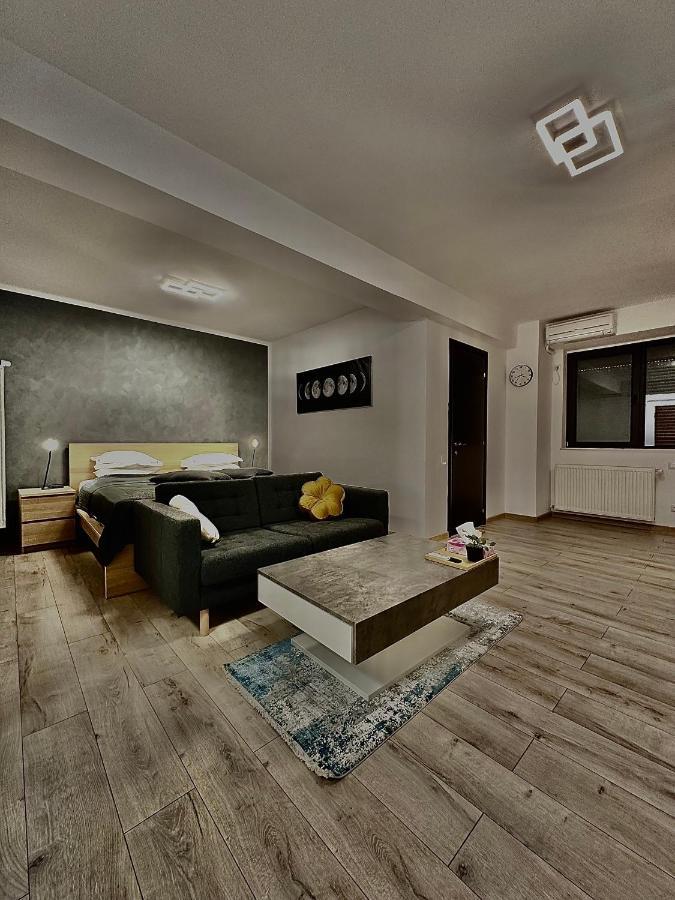 Ferienwohnung Shiro Bukarest Exterior foto